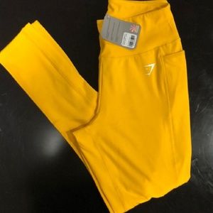 Gymshark dreamy 2.0 leggings  (nwt)